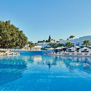 So Club Hotel