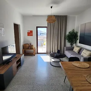 Adamandri - Prime Location Apartament